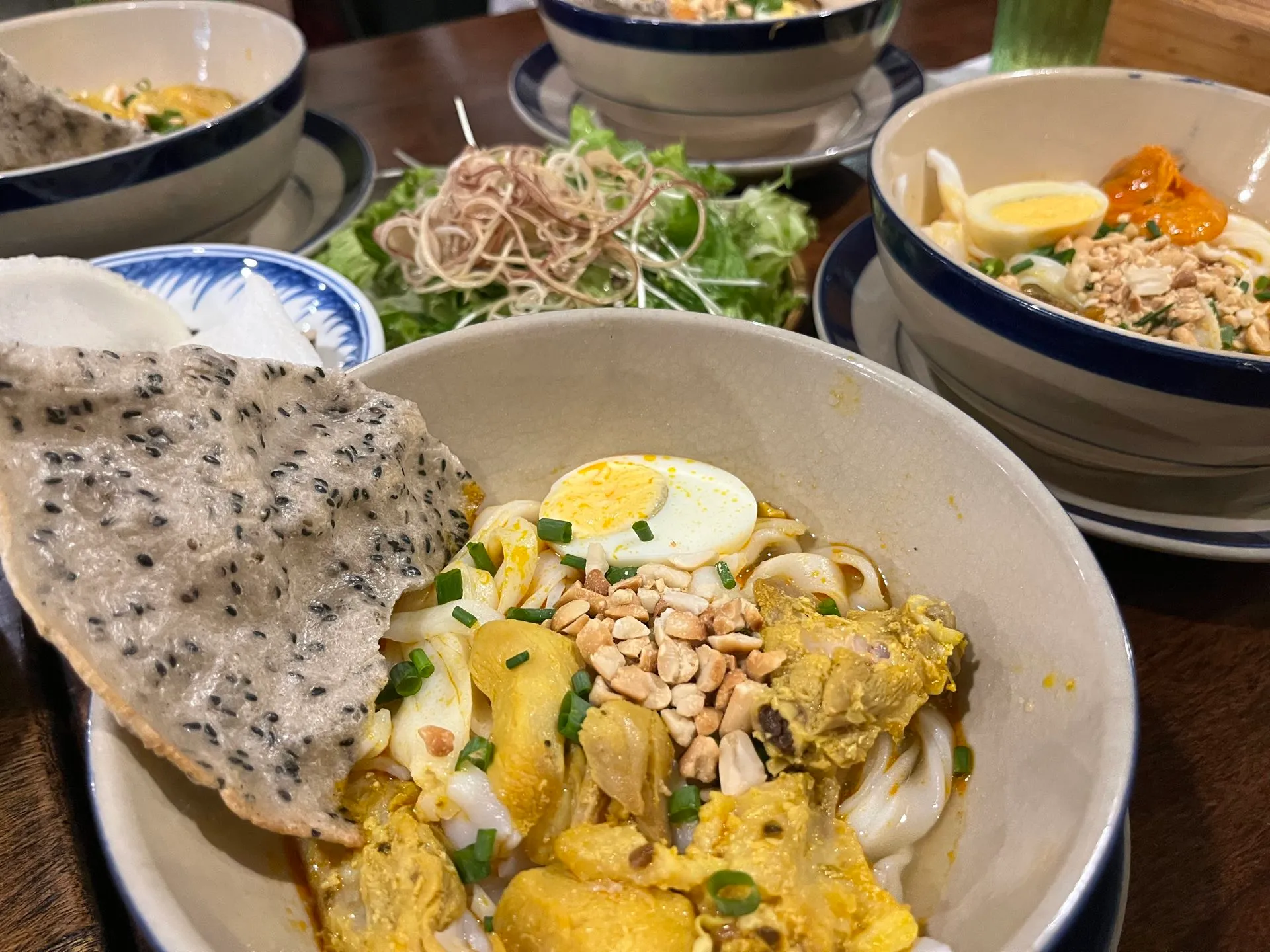 ダナン名物の麺料理「ミー・クアン」